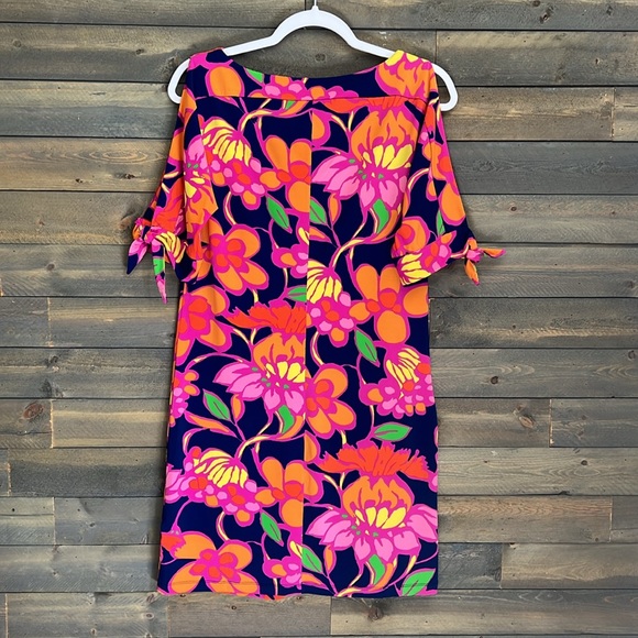 New Trina by Trina Turk Vinet Floral Jersey Split Sleeve Mini Dress Size Small - Picture 6 of 15